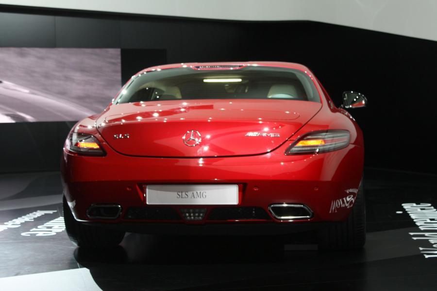  Mercedes-Benz SLS AMG 2010 года  (фото 69 из 526)